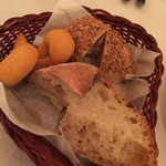 ラ･スコリエーラ - パン♪