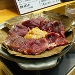 浅草じゅうろく - 信州鹿の朴葉味噌焼き