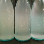 Sake To Ate Sai - 日本酒の泡
      千代結び酒造のシュワッと空
      瓶内発酵なので辛口でスッキリしています。
      乾杯にオススメ