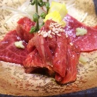 西麻布けんしろう - 尾崎牛赤身のお造り（クリ塩、クリたれ、クリタレユッケ）