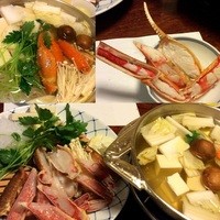 網元本館 - かに足を鍋に入れると…こうなります！ブリンッと取れてストレス無し♪