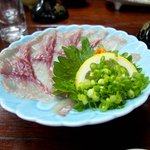 Maru Hachi - 鯉の刺身　（洗いではありません）