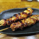 焼き鶏 青天上 - 鶏はらみ　
　ぼんじり
