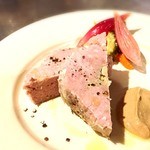 イル ジェンティーレ - フォアグラ入りパテ　ド　カンパーニュ