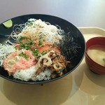 Eat it! - ゴマだれサーモンとネギトロしらす丼