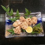 Sushishige - たら白子塩焼き、1,500円。山クラゲ(茎レタス)の中華風のが添えられている。