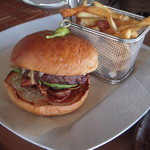 Beach Tree - 料理写真:ビーチ・ツリー・バーガー