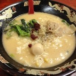 神山 - H.27.10.22.昼 ラーメンスープに白ごはんを投入した図