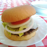 シーサイドドライブイン - ハンバーガー240円