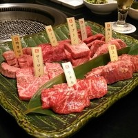 焼肉専科 肉の切り方 日本橋本店 - 