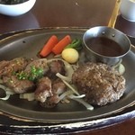 菅乃屋 - 馬肉ハンバーグとサイコロステーキ