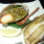 和食すがわら - アワビの肝和えとヤナギカレイの一夜干し