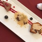 堺筋倶楽部 AMBROSIA - 1200円のランチにプラス300円でデザートをつけました。
      チョコアイスと栗のティラミスとくるみとレーズンのパウンドケーキです。
      どれもかなり美味しかったです（≧∇≦）
      