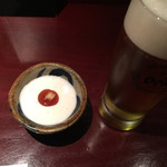 旬菜処 びいどろ - 突き出し「自家製ジーマミー豆腐」