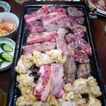 焼肉司 - 満員御礼(笑)