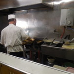 いなか亭 - 揚げてます