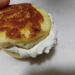 お菓子司　福浦 - 生クリームは固まってます
