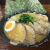 横浜らーめん 源泉 戸塚本店