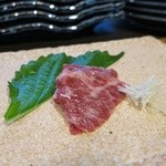 京松蘭はなれ - 和牛ハラミの刺身