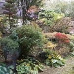 手入れの行き届いたお庭