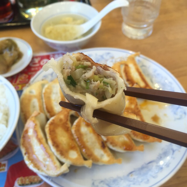 現代の髪型 最高の餃子 の 満州 江坂 現代の髪型 最高の餃子 の 満州 江坂