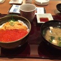 函館うに むらかみ 日本生命札幌ビル店 - うにいくら丼
