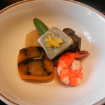 料理旅館呑龍 - 煮物（冬瓜、南瓜、オクラ、よもぎ麩、海老、揚げ茄子）