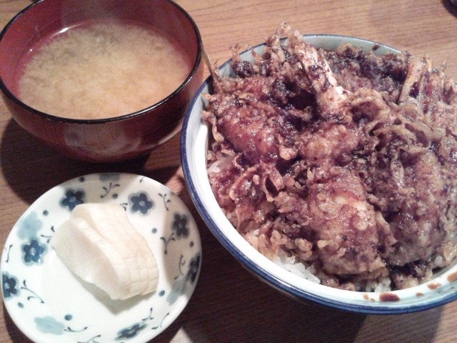 孤独のグルメ で人気沸騰の黒天丼のお店 個人的には天丼よりもあなご天丼の方がお勧め By コロタン 天ぷら 中山 なかやま 人形町 天ぷら 食べログ