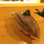 鮨 りんだ - アジ ニンニク