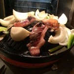 成吉思汗 上肉(ジンギスカン上)(ロース＋肩ロース)