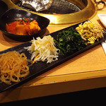 焼肉問屋 牛蔵 - ナムル