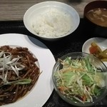 Shinsouen - 細切り豚肉の中華味噌炒め