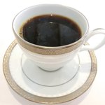 ラトラス - ランチコース 6000円 のコーヒー