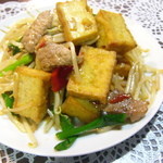 Pork and tofu stir-fried with oyster sauce