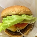 フレッシュネスバーガー - クラシックバーガー(\500)