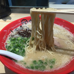 博多 喜喜 - 赤特味  やわ麺  オススメ！