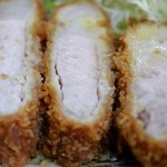 Tonkatsu Miyoshi - 断面アップ