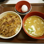 すき家 - 牛丼とん汁たまごセット￥４８０（限定価格・通常￥５６０）