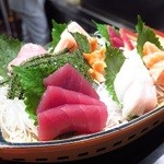 La Phong Sushi House - 刺身盛り合わせ