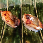 鮨長 - 穴子の塩とタレ。香りがもう♡