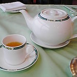 オークラチャイニーズレストラン 桃里 - ジャスミン茶、ポットでだされます。
