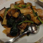 上海餐室 - （2010.6）角煮入りかけごはん（1050円）大きな角煮がゴロゴロ入ったユニークな食感