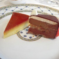 シェ・イノ - 