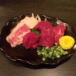 はあと - 馬刺し5種盛り合わせミニ