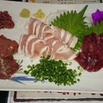 とり蔵 - 綺麗な刺し身です