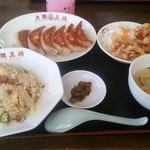 大阪王将 - 餃子&炒飯セット  920円♪