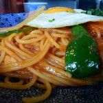 洋麺屋 五右衛門 - 結構なボリュームだ。目玉焼きが嬉しいなぁ～