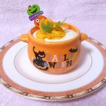 パティスリー かいと - ハロウィン限定かぼちゃプリン