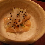 虎屋 壺中庵 - 柿とえごまのなます