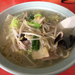 木蘭 - 野菜ラーメン 800円(税込み)